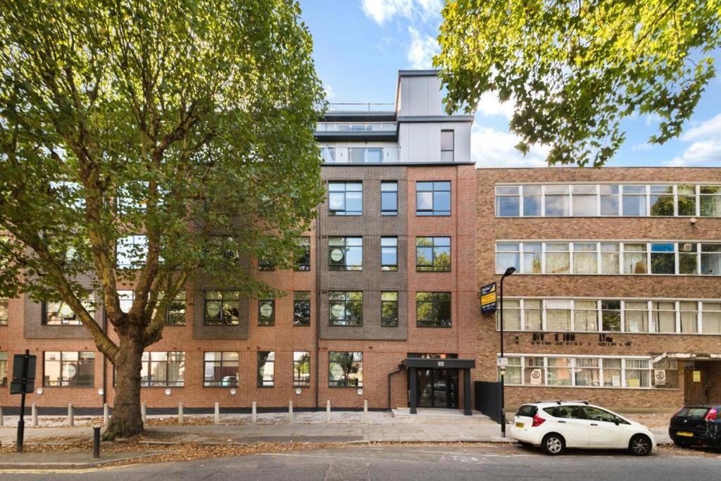 Modern London City Apartment - Victoria Line المظهر الخارجي الصورة