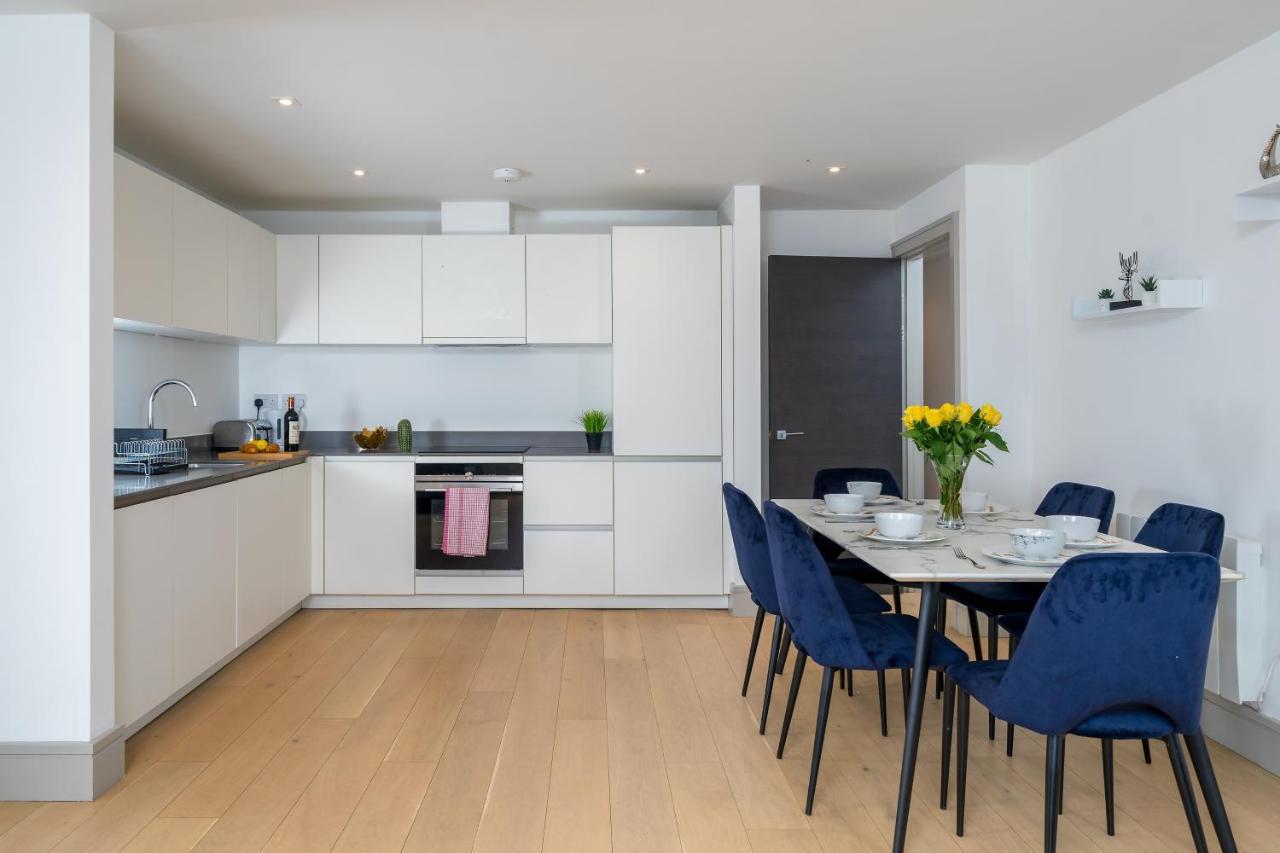 Modern London City Apartment - Victoria Line المظهر الخارجي الصورة