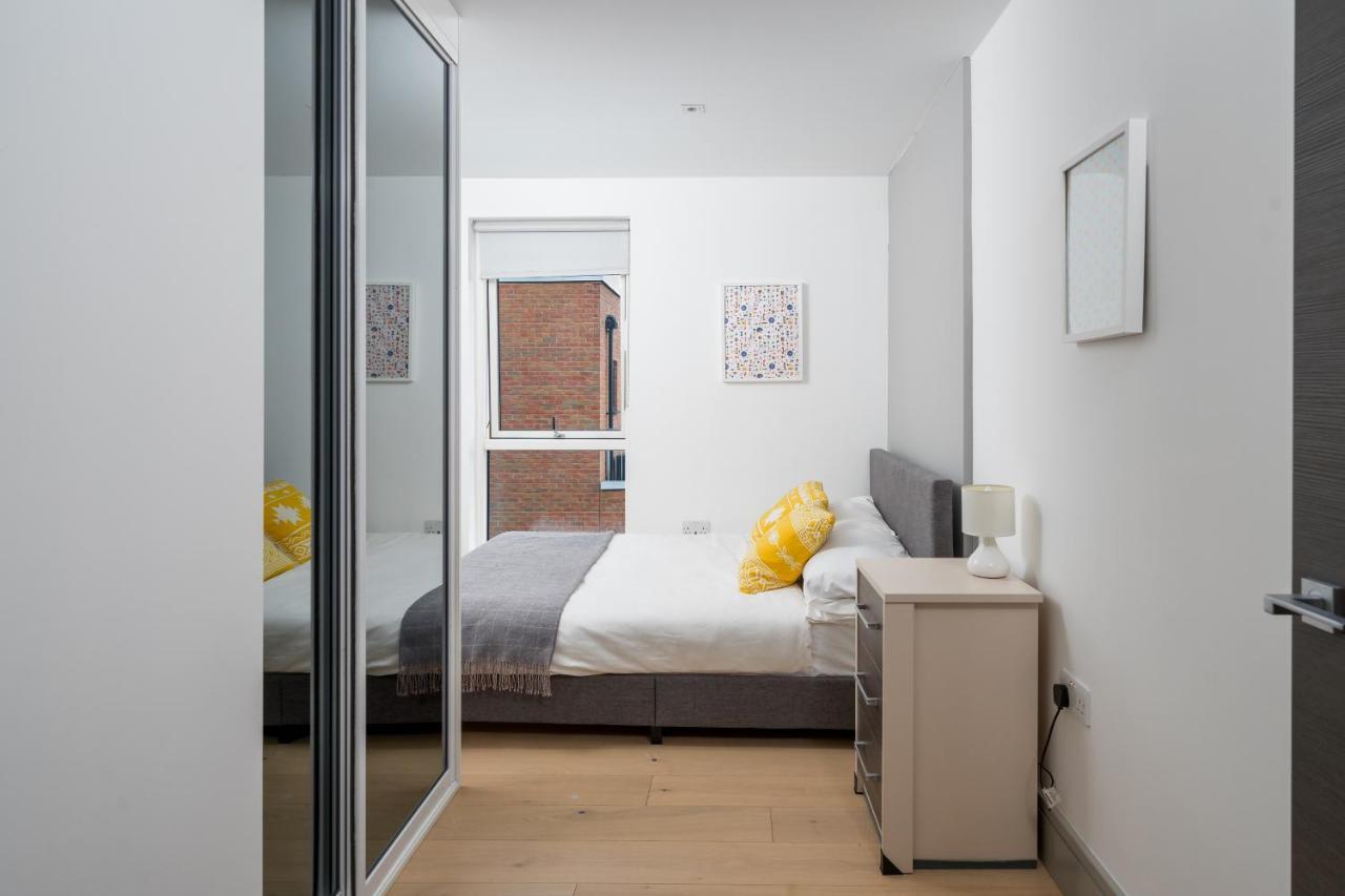 Modern London City Apartment - Victoria Line المظهر الخارجي الصورة